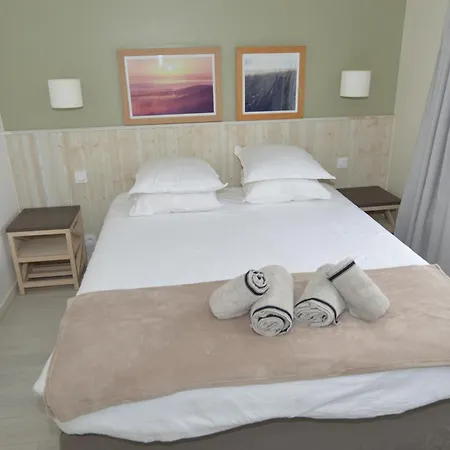 Maison Normandy Garden Apartment Danestal