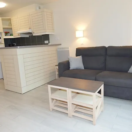 Maison Normandy Garden Apartment