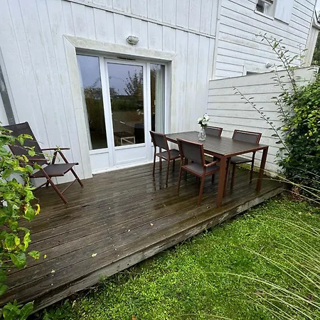 Maison Privee Au Domaine Du Normandy Garden