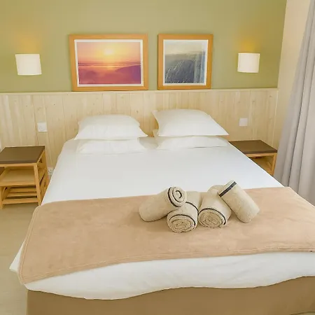 Apartment Maison Privee Au Domaine Du Normandy Garden Danestal