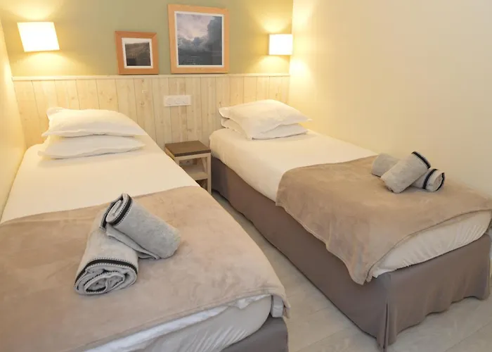 Maison Privee Au Domaine Du Normandy Garden * Danestal