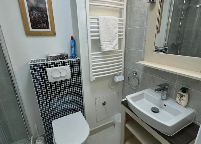 Maison Privee Au Domaine Du Normandy Garden *