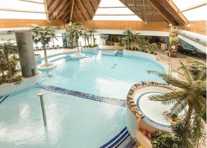 Maison Privee Au Domaine Du Normandy Garden Apartment Danestal